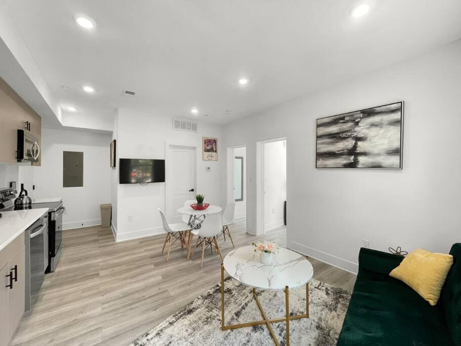 Classy Capitol Hill Apt, Steps From Dc Attraction واشنطن المظهر الخارجي الصورة